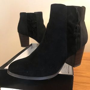 Fergie boots worn once